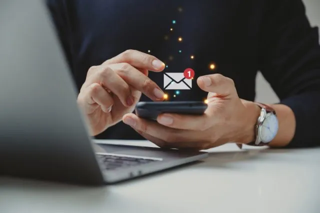 Jak mierzyć skuteczność kampanii SMS - metryki i narzędzia